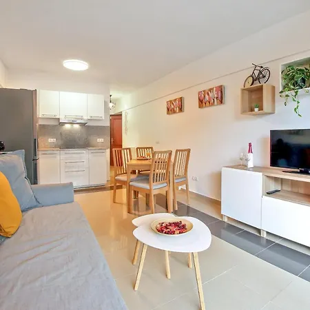 아파트 Beachfront Lovely Paraiso Del Sur A106 아데제