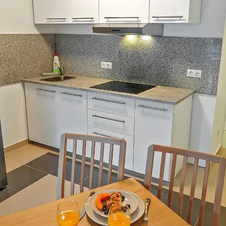 아파트 Beachfront Lovely Paraiso Del Sur A106 *