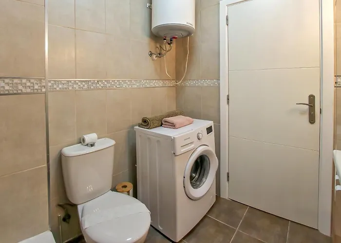 Beachfront Lovely Paraiso Del Sur A106 * Адехе