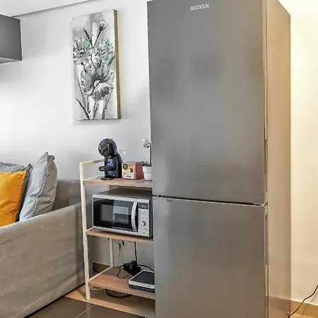 アパート Beachfront Lovely Paraiso Del Sur A106 アデヘ